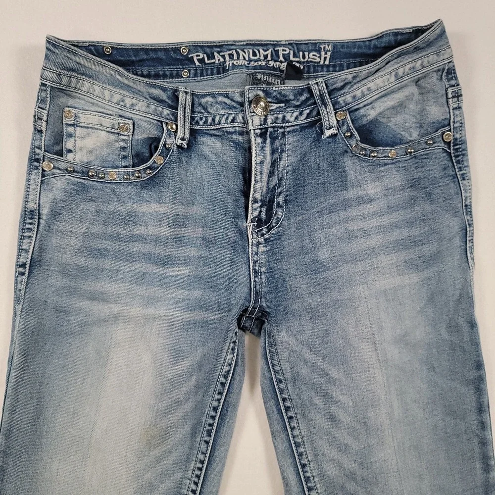 Platinum Plush Women Jeans‎ Size 9 Bootcut Blue Denim Studded Pockets